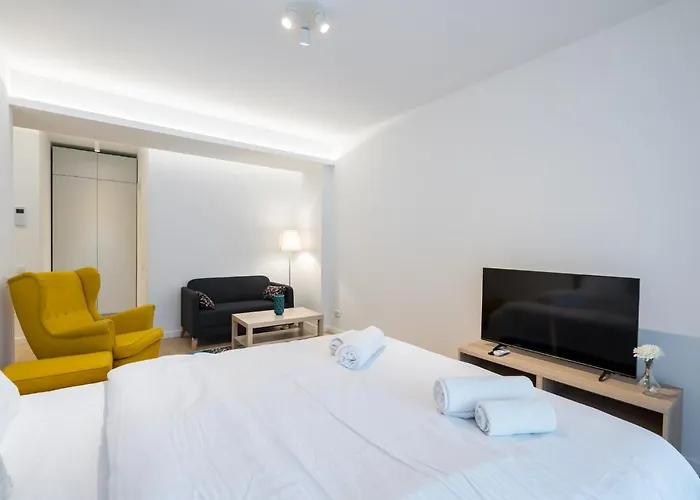 Zen 1 & 2 - With Parking Apartament Bukareszt