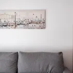 Apartment Zen 1 & 2 - With Parking *
