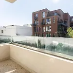 Apartment Zen 1 & 2 - With Parking Bucharest