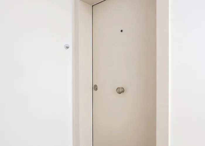 Zen 1 & 2 - With Parking Apartament