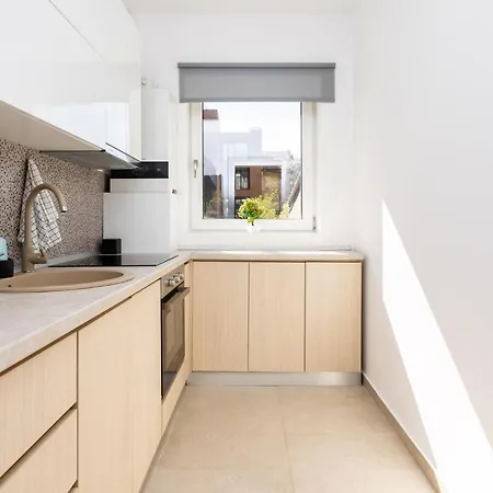 Zen 1 & 2 - With Parking Apartman Bukarest