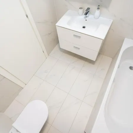 Zen 1 & 2 - With Parking *