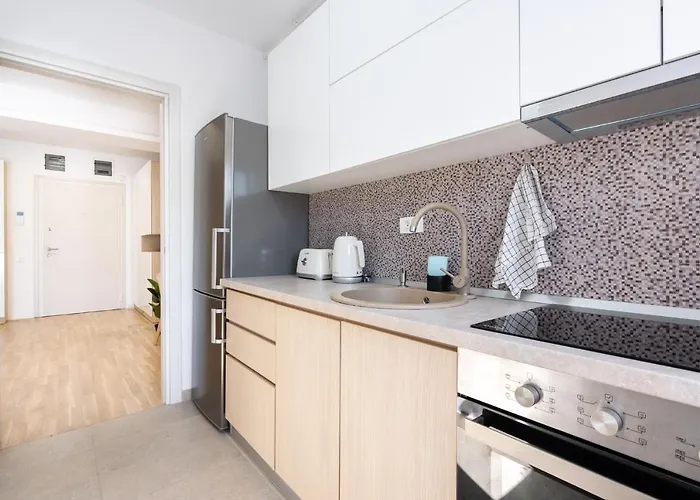 Zen 1 & 2 - With Parking 布加勒斯特